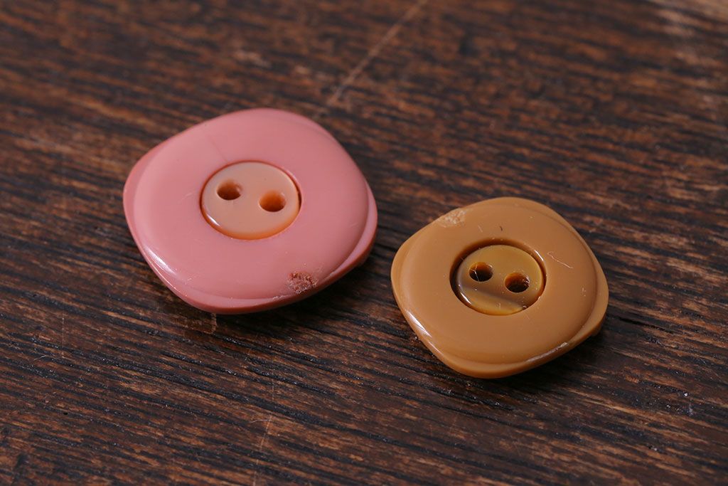 アンティーク雑貨　ビンテージ　ゴージャスな色合いのボタンセット