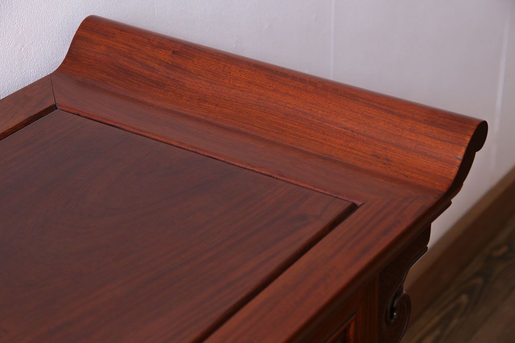 アンティーク家具　唐木　花梨材　赤みがかった色合いが美しいサイドテーブル(チェスト、収納棚、カリン材)