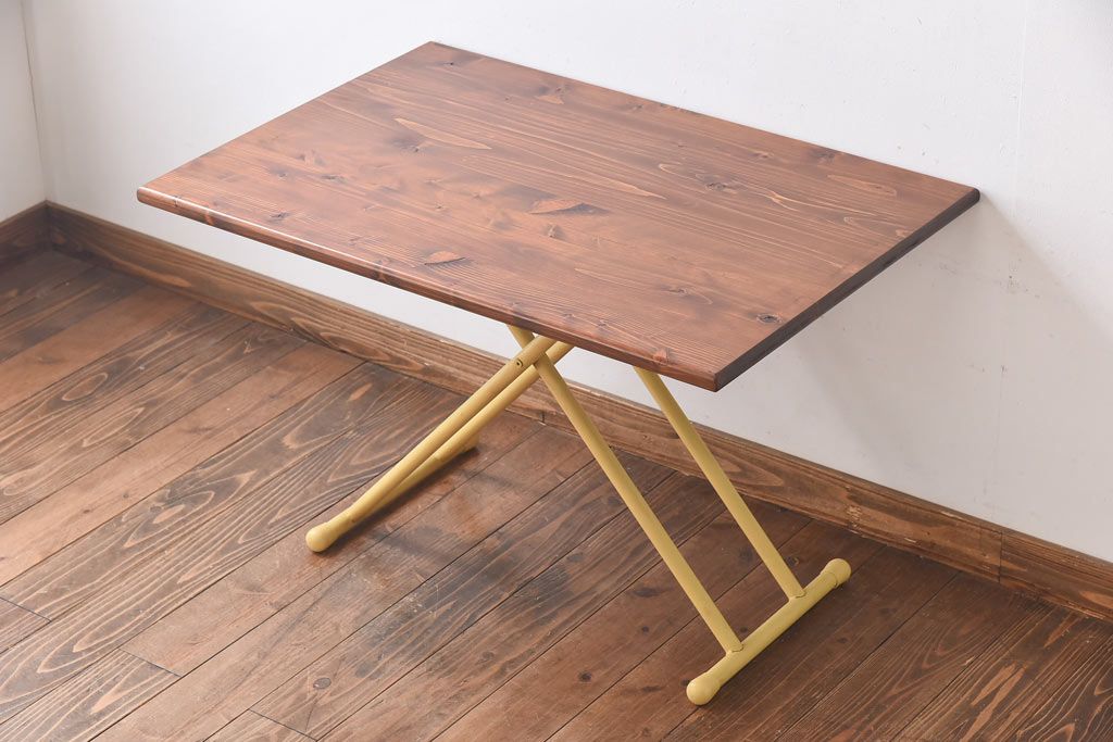 ラフジュ工房オリジナル　ヒノキ材　イエローペイントのリフティングテーブル(サイドテーブル、センターテーブル、作業台)(3)