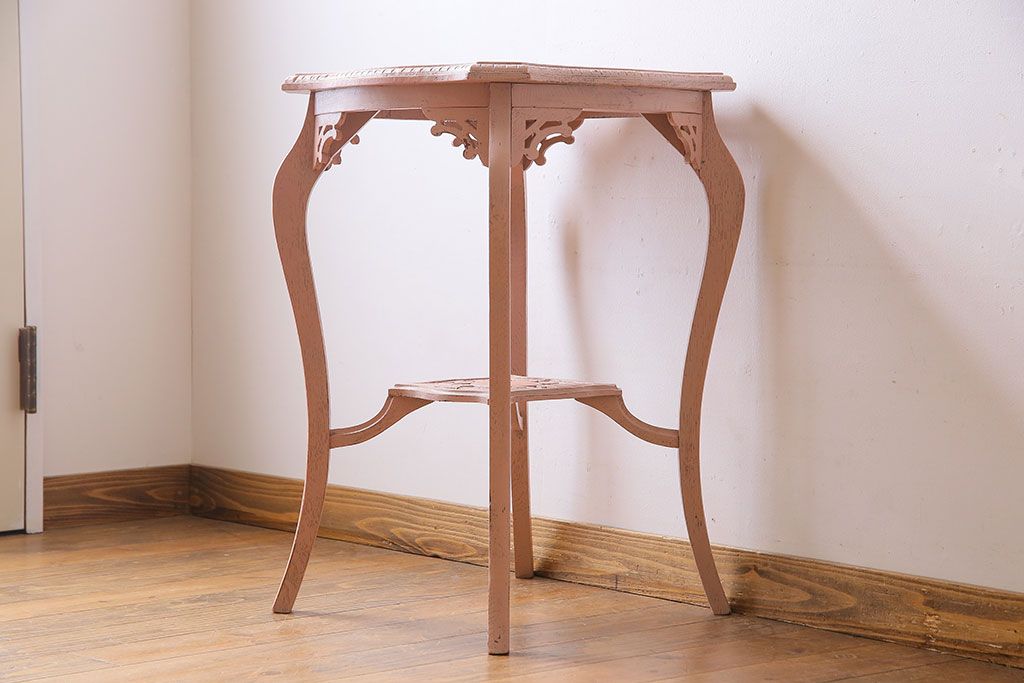 ペイント家具　ピンクのペイントが愛らしいサイドテーブル(コーヒーテーブル、花台)