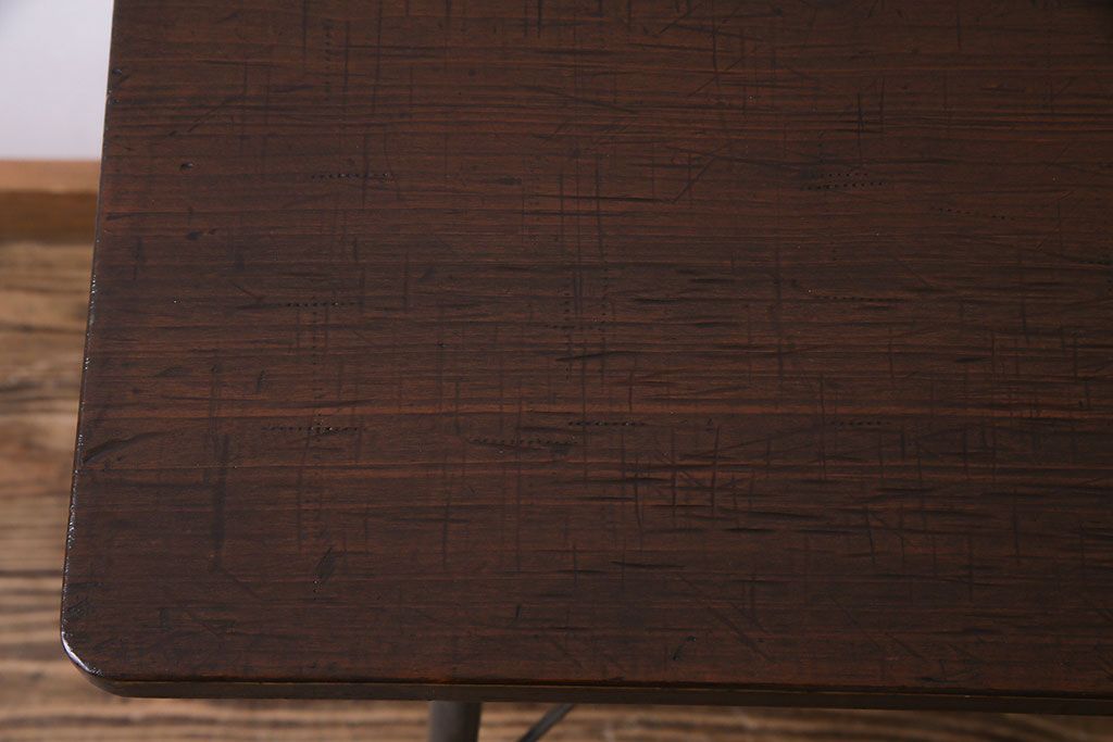 桂材一枚板　リメイク　味わいある古材を使用したアイアンサイドテーブル(作業台、飾り台、カフェテーブル)(1)