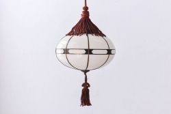 昭和期　雰囲気づくりに活躍するタッセル付き天井照明(吊り照明、電笠、シェード)
