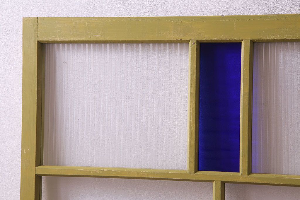 昭和レトロ　色ガラスがアクセントのペイントガラス戸(窓)2枚セット(1)