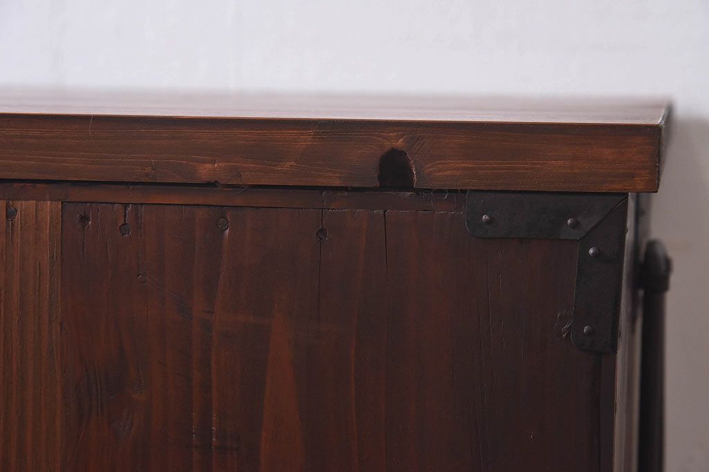 アンティーク家具　和製アンティーク　前面ケヤキ材　相馬箪笥をリメイクしたローボード(ローチェスト、引き出し、リビングボード)