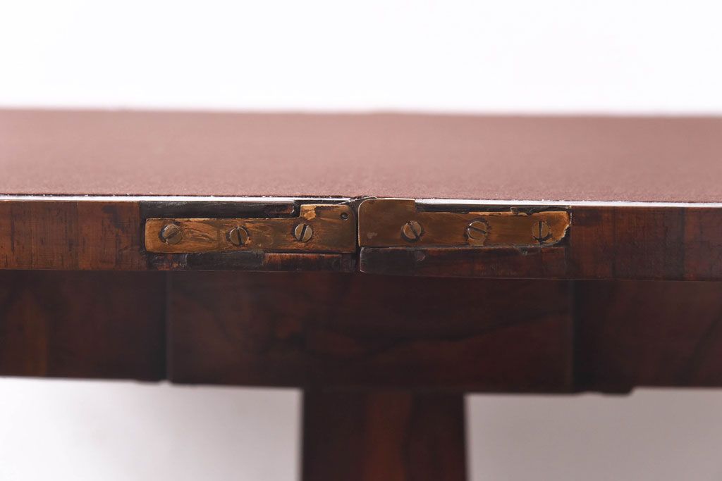アンティーク家具　イギリスアンティーク　ローズウッド材　天板折り畳み式ゲームテーブル(バタフライテーブル、サイドテーブル、コンソールテーブル、飾り台)