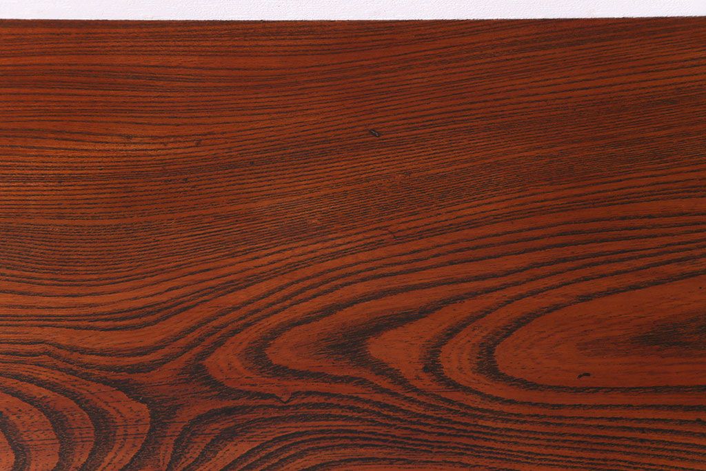 アンティーク雑貨　昭和中期　漆塗り　くっきりとした木目のケヤキ材を使った鉄脚スツール(ベンチ、板座チェア、飾り台)