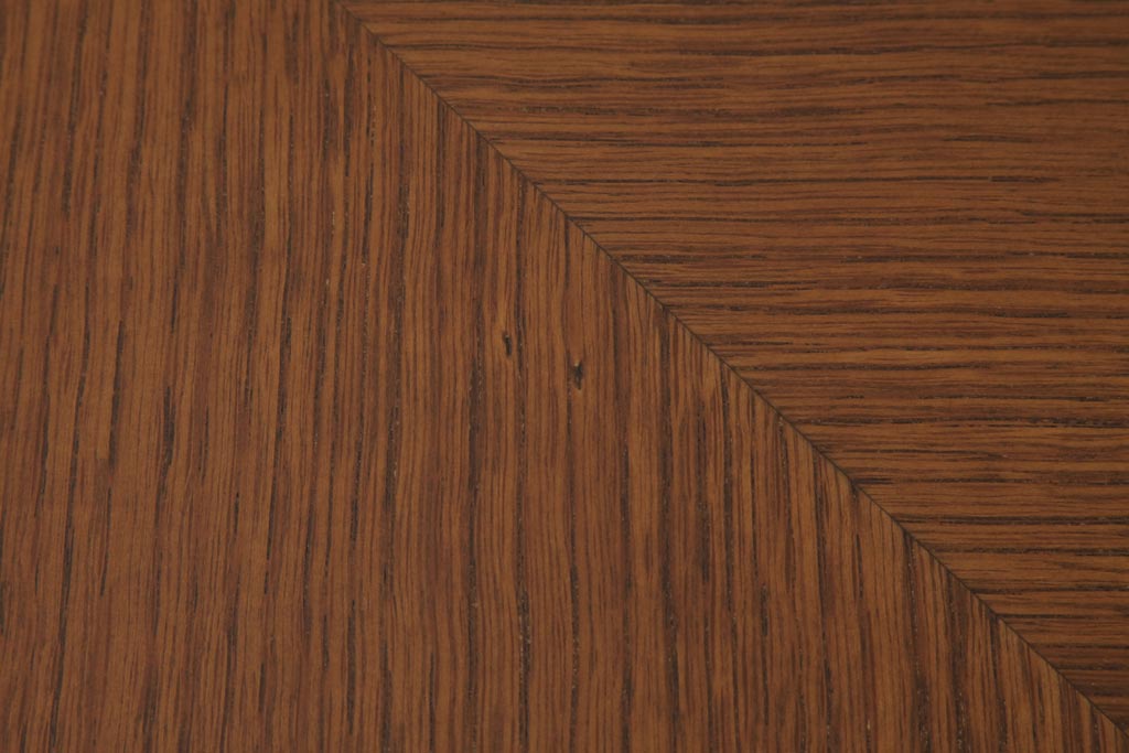中古　天童木工　木目を生かした天板がおしゃれなラウンドテーブル(サイドテーブル、カフェテーブル)(2)