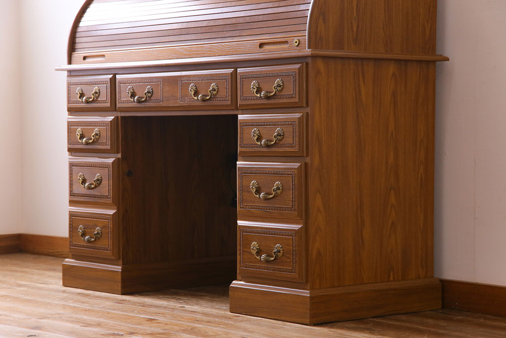 中古　Riverside　Furniture社　アンティーク風のクラシカルデザインが魅力のロールトップデスク(ワークデスク、在宅ワーク、在宅用、両袖机)