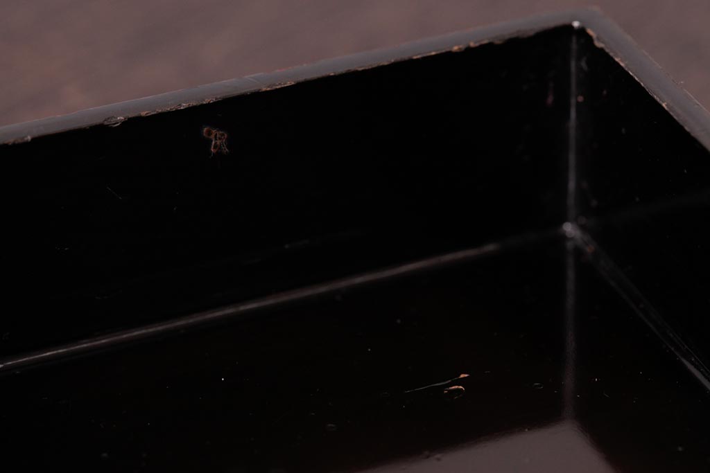 アンティーク雑貨　和製アンティーク　外箱ケヤキ材　杢目が印象的な小物収納に活躍する野弁当箱(遊山箱)