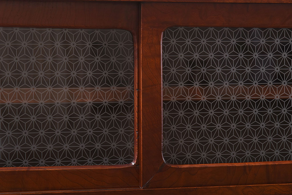 和製アンティーク　ラフジュオリジナルガラス　前面ケヤキ材　和の趣溢れる漆塗りのローボード(収納棚)