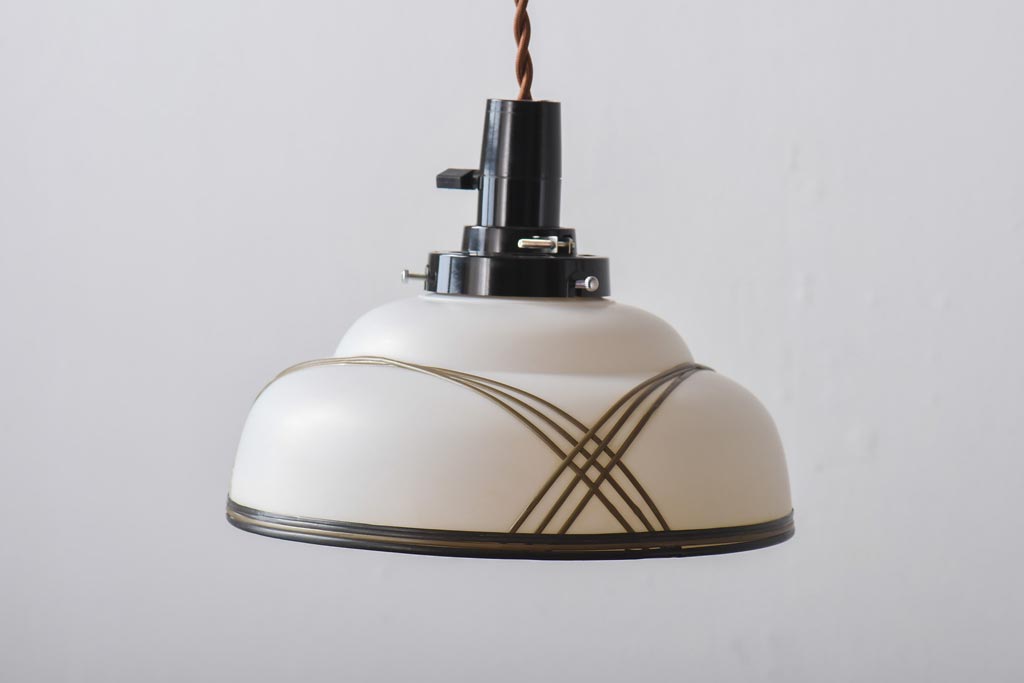 昭和レトロ シンプルで風情のあるセルロイド巻電笠(ペンダントライト 