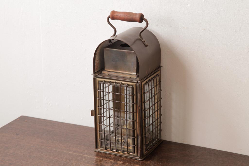 イギリスビンテージ 銅製 ジャンクな風合いのオイルランプ(ランタン