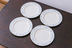 中古　ノリタケ(Noritake)　ブルーヒル(廃盤)　淡いブルーの花柄が可憐なプレート4枚セット(大皿、洋食器)