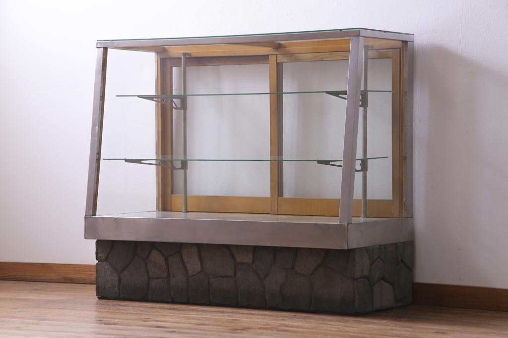 レトロ家具 昭和レトロ 異なる素材が組み合わさったユニークなガラス