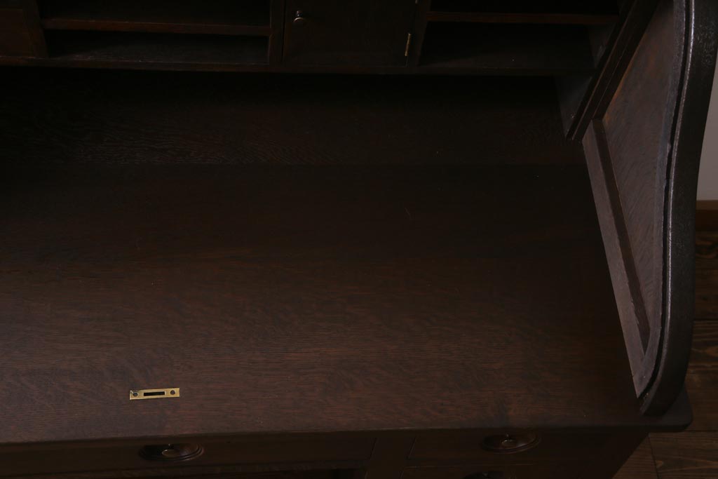 和製　アンティーク家具　ナラ材製　シックな佇まいが大正ロマン香るロールトップデスク(両袖机、在宅ワーク、在宅用デスク)