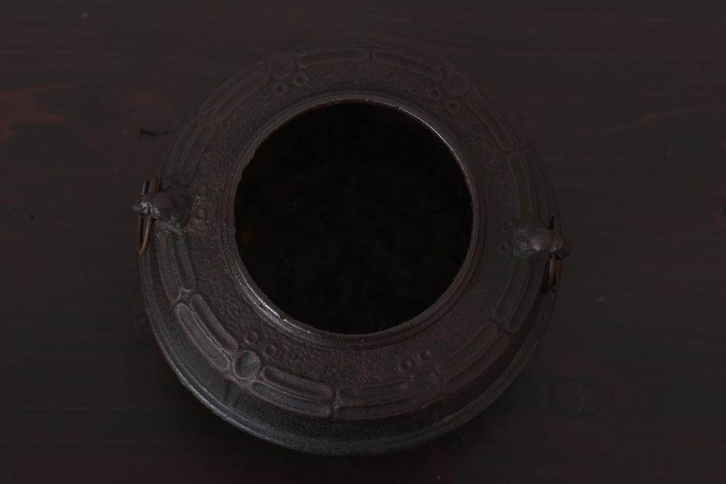 アンティーク雑貨　龍文堂　鉄製　銅壷(長火鉢、鉄瓶)