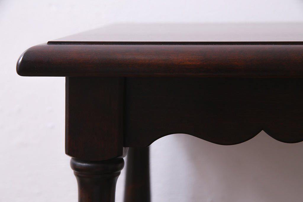 中古　北海道民芸家具　シックな雰囲気が素敵なサイドテーブル(花台、棚)