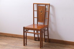 中古　唐木材　菊の図　象嵌風意匠とフレームのデザインが目を引くダイニングチェア(椅子)(R-037710)
