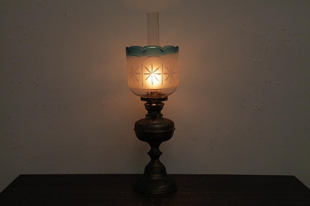 アンティーク雑貨　佐々木硝子　切子ガラスがおしゃれな大正ロマン香るオイルランプ(卓上ランプ、洋燈)(R-037719)