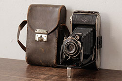 ヴィンテージ雑貨　Agfa(アグファ)　蛇腹カメラ　ケース付き　ドイツ製　ビンテージクラシックカメラ(R-038112)