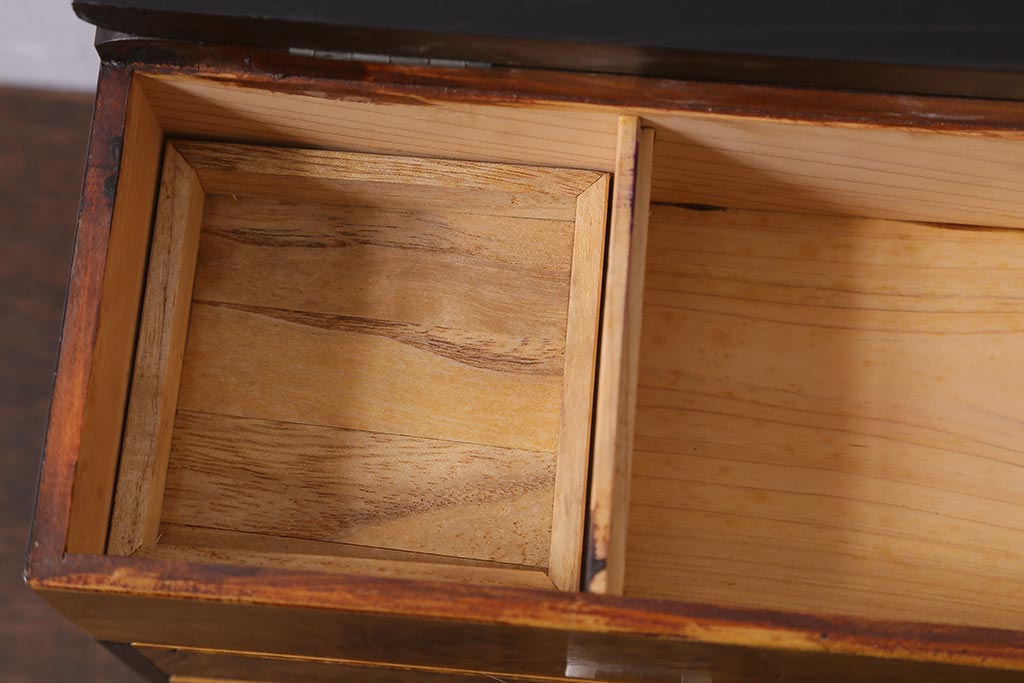 アンティーク雑貨　和製アンティーク　昭和初期　独特の杢目が存在感のある裁縫箱(ソーイングボックス、小引き出し)(R-039879)