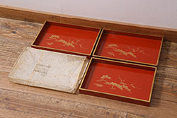 アンティーク雑貨　輪島塗　松竹梅の沈金蒔絵盆3枚セット(木製漆器)(R-040115)
