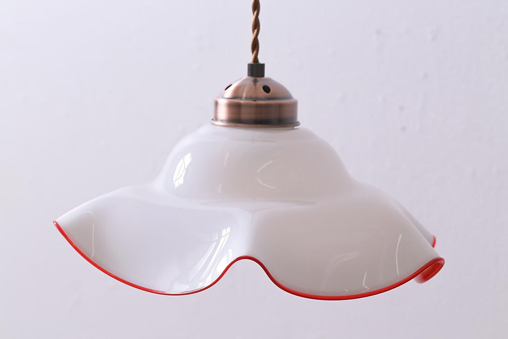 ビンテージ照明 和製ビンテージ 昭和中期 赤縁フリル レトロなミルク 