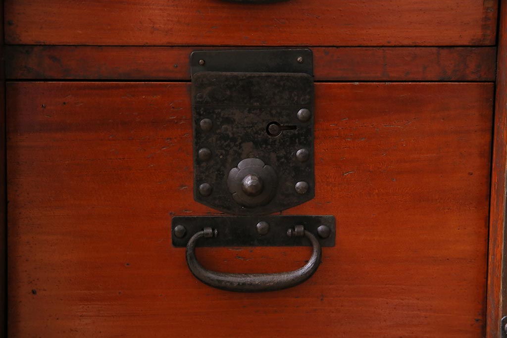 アンティーク家具　ヒノキ材　古箪笥リメイク　フラップダウン扉のテレビ台(テレビボード、リビングボード、時代箪笥)(R-040456)