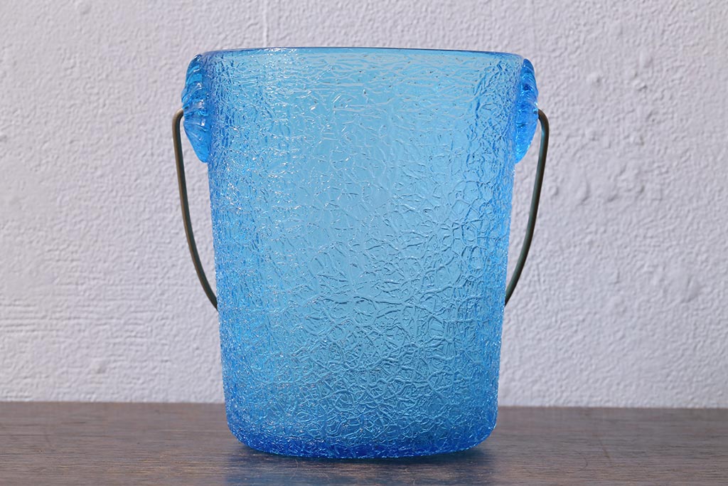 アンティーク雑貨　レトロ雑貨　大正期　氷裂文　青いガラスのアイスペール(アイスバスケット、氷入れ)(R-040839)