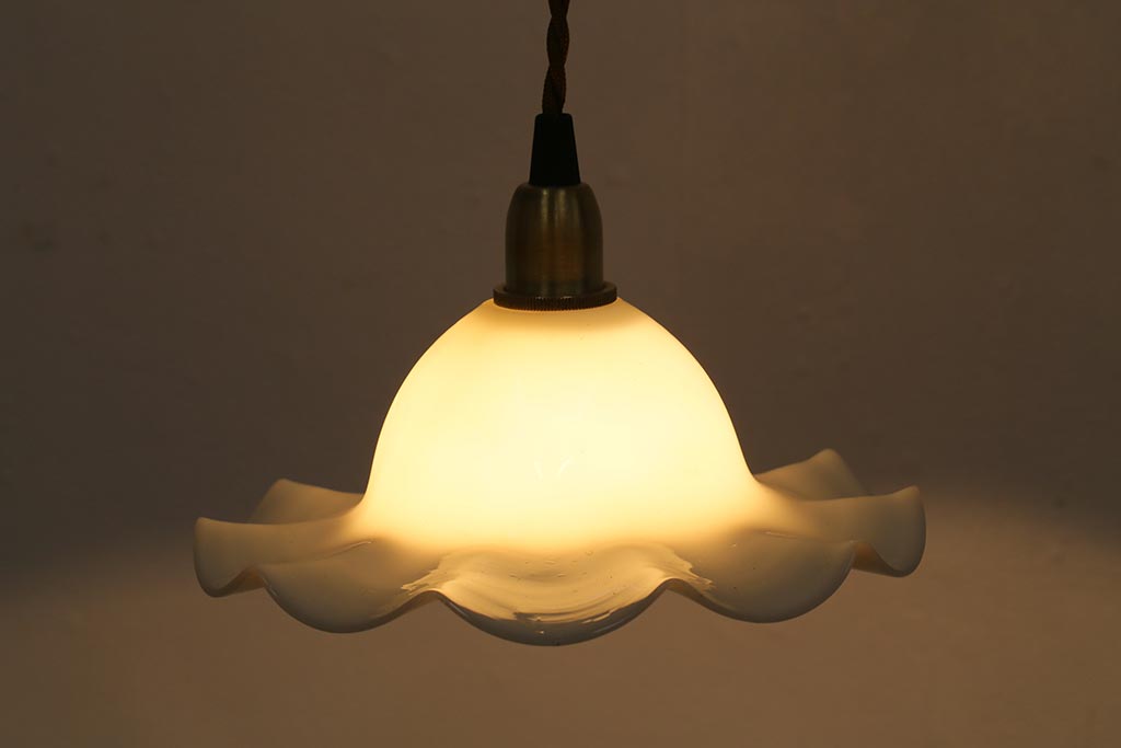 イギリスヴィンテージ照明　フリルシェードが可愛らしいペンダントライト(ランプシェード、天井照明、ビンテージ)(R-041024)