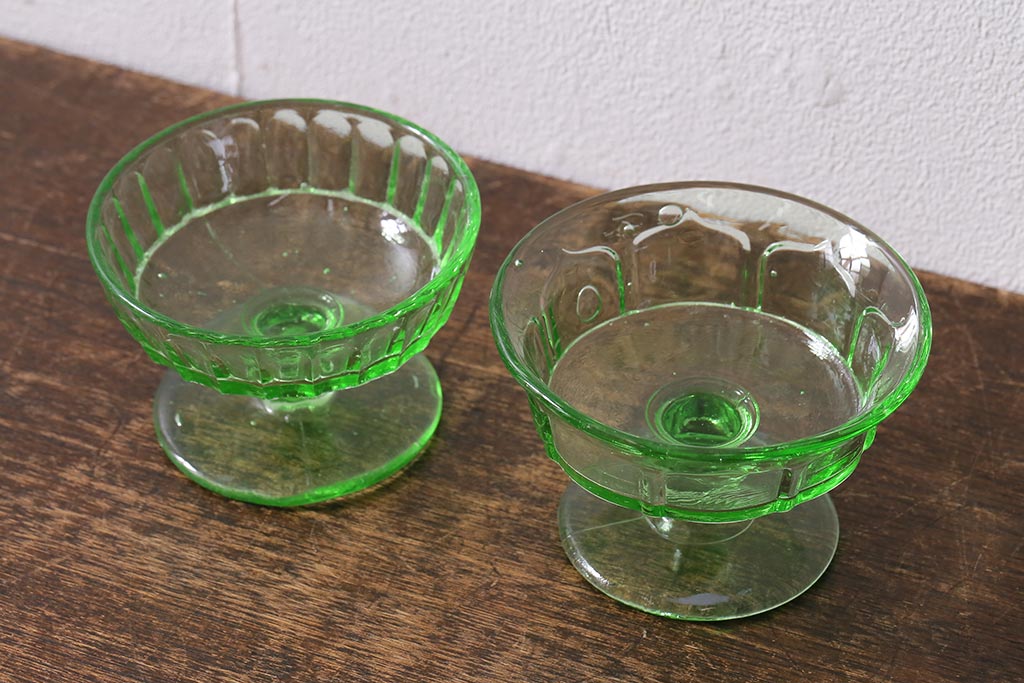 ウランガラス　氷コップ２個セット 昭和レトロ　夏休み限定価格