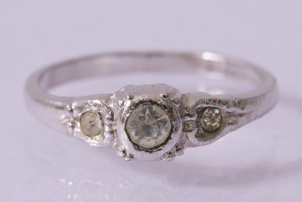 ヴィンテージアクセサリー　シルバー　シックなデザインのリング(指輪、ビンテージ)(R-042911)