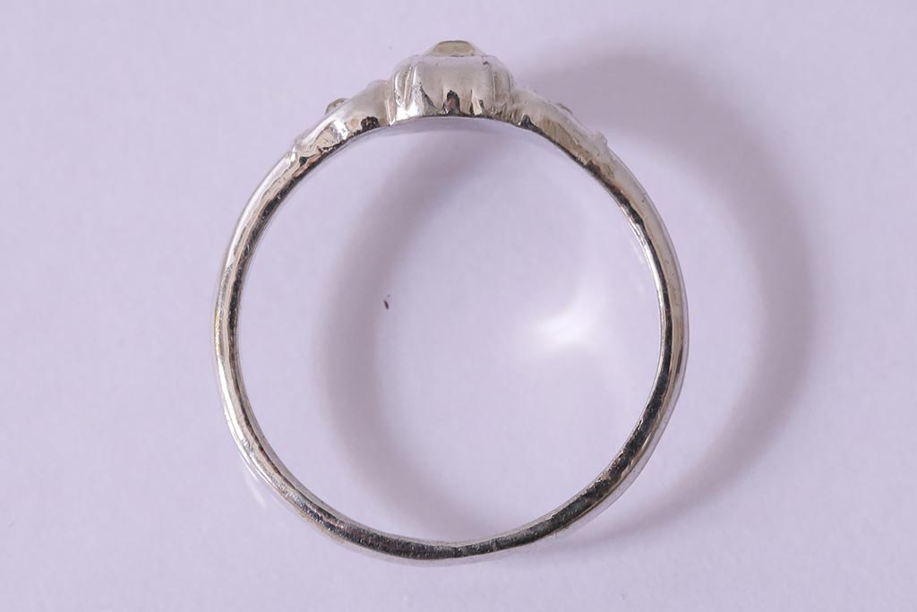 ヴィンテージアクセサリー　シルバー　シックなデザインのリング(指輪、ビンテージ)(R-042911)