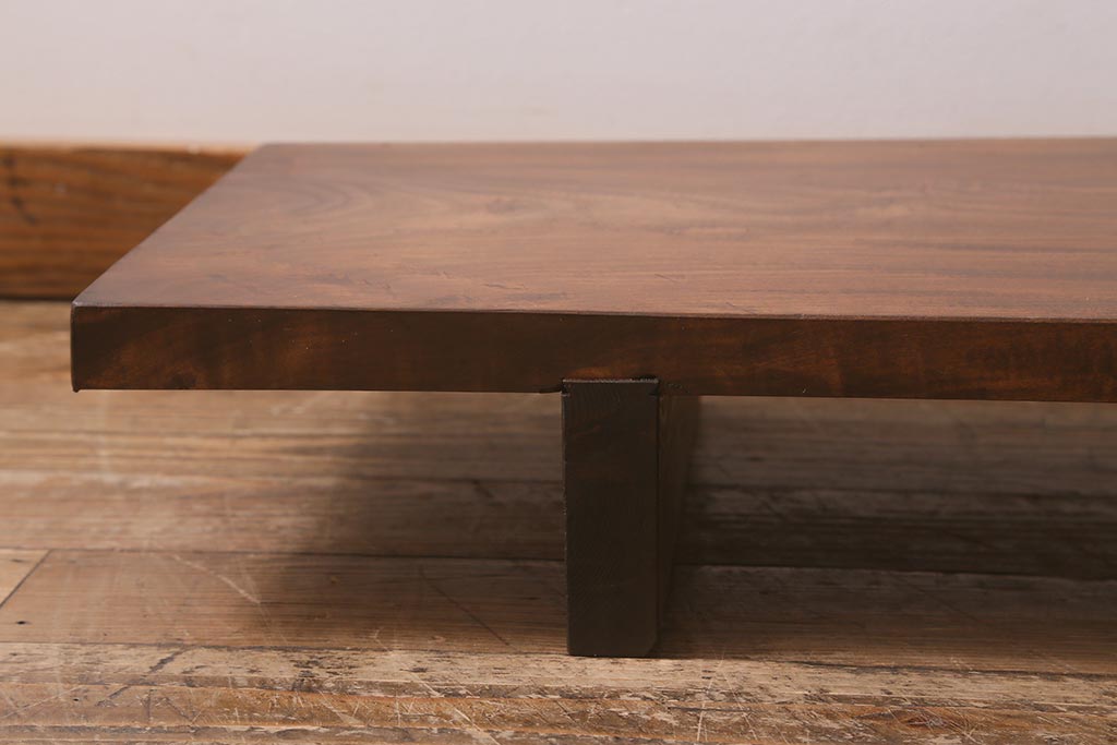 アンティーク家具　大正昭和初期　楓(カエデ)一枚板　大振りなサイズの裁ち板(ローテーブル、作業台、飾り台、陳列台)(R-043037)