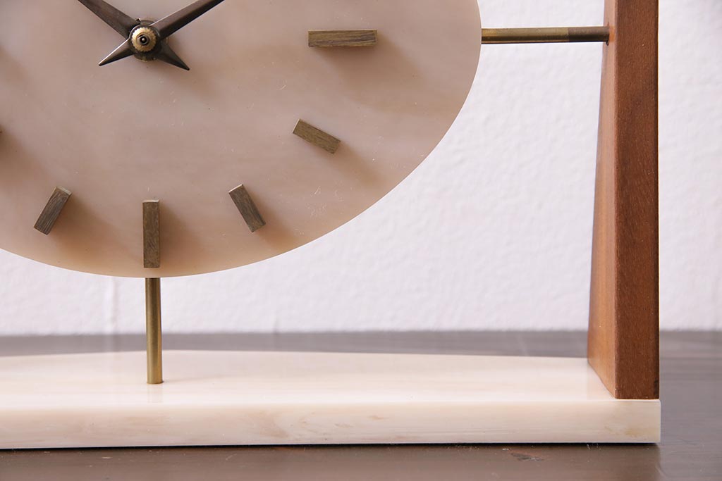 ヴィンテージ雑貨　西ドイツ　MANLEY　大理石風　モダンなデザインがお洒落なテーブルクロック(置き時計、ビンテージ)(R-043945)