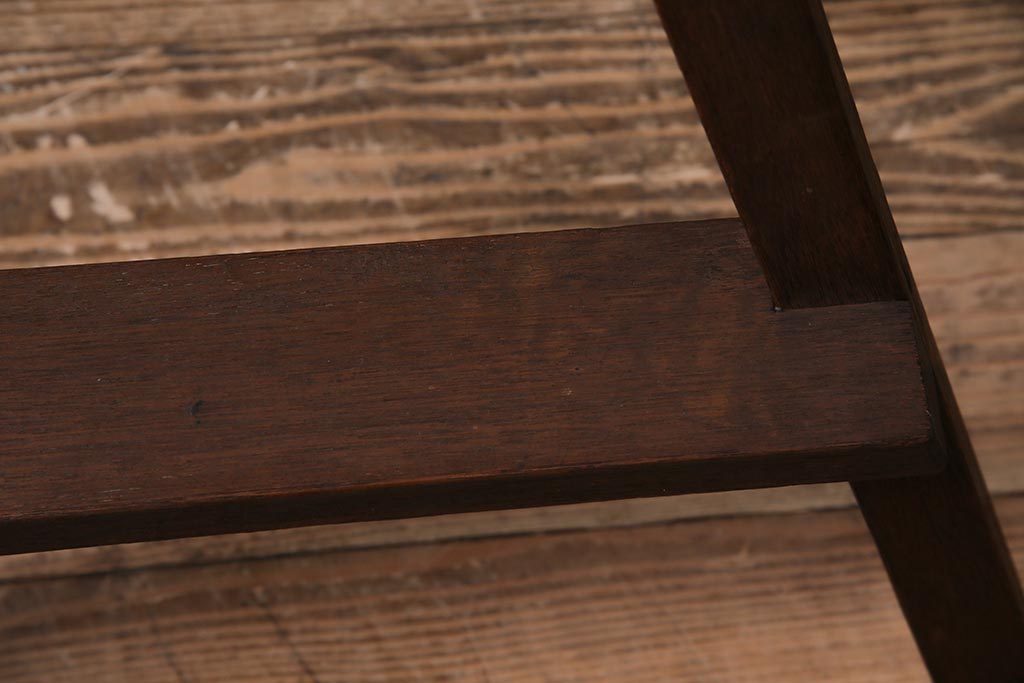アンティーク家具　昭和レトロ　折りたたみ式　古い木の質感が味わい深い踏み台(花台)(R-045142)