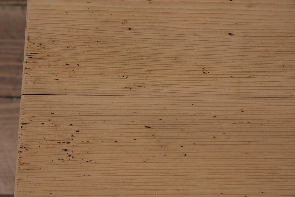 アンティーク家具　昭和初期　ストリップド(剥離)　ナチュラルインテリアにおすすめのローテーブル(センターテーブル)(R-045860)