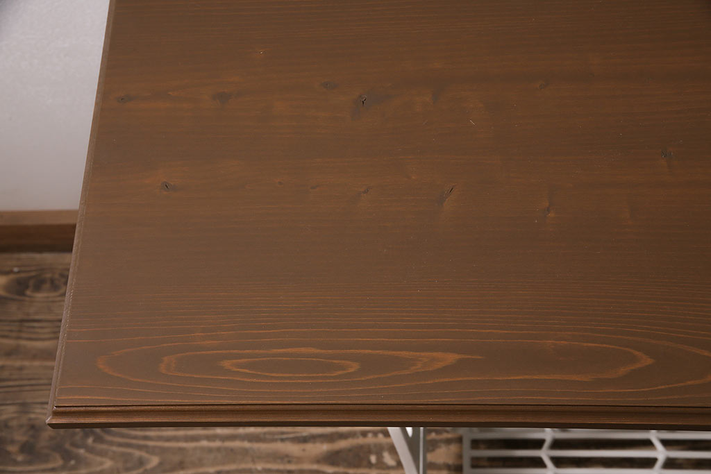 ヒノキ材　リメイク　ペイントミシンテーブル(サイドテーブル、カフェテーブル、ミシン台)(R-046352)