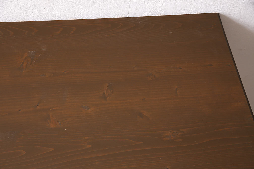 リメイク家具　ブラザー社(BROTHER)　天板ヒノキ材　ホワイトペイントがナチュラルなミシンテーブル(サイドテーブル、カフェテーブル、ミシン台)(R-046363)