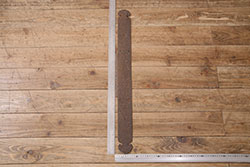 アンティーク雑貨　昭和レトロ　なめらかな木肌が素敵な収納付き踏み台(飾り台、花台)