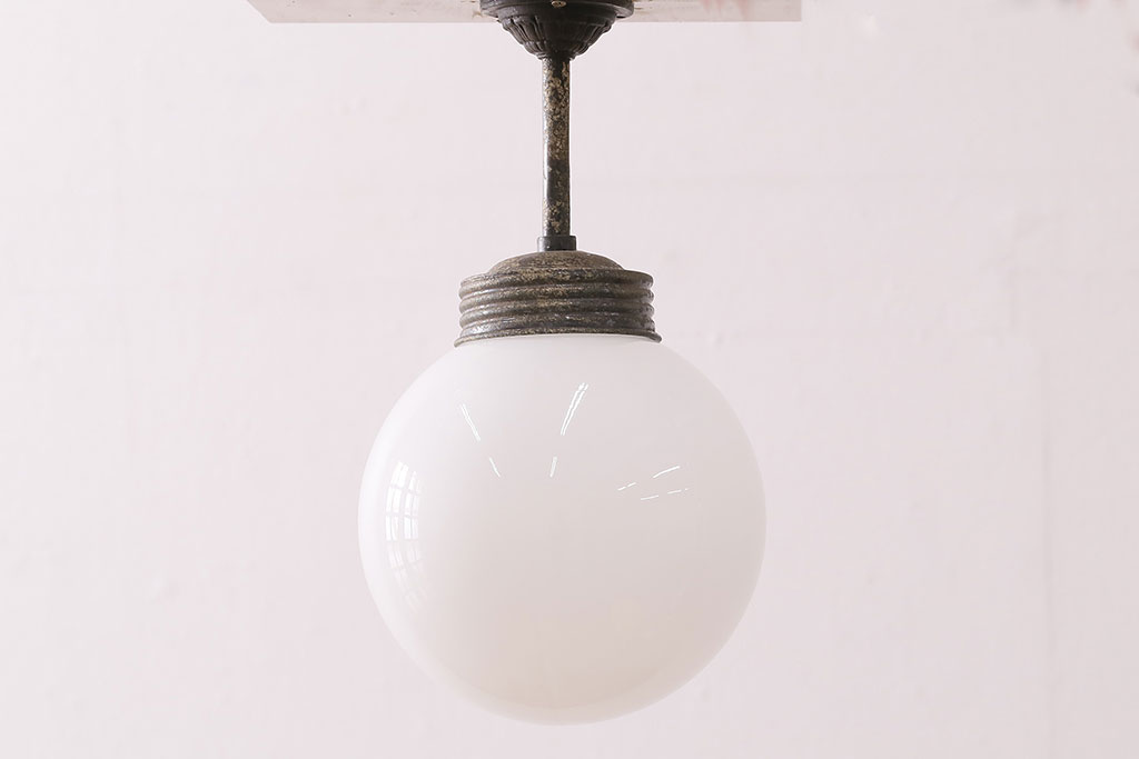 和製アンティーク　シャビーなブラケットが良い雰囲気を作り出す天井照明(吊り下げ照明、ペンダントライト)(R-048415)