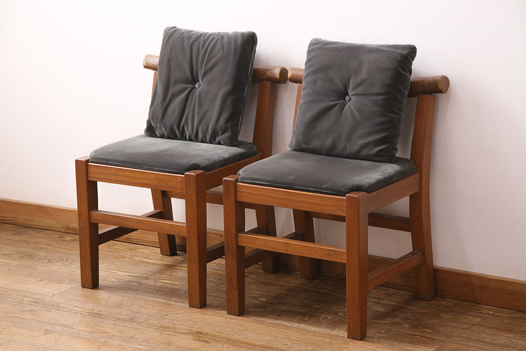 和製ヴィンテージ　民芸家具　チーク材　どっしりとした重厚感のあるチェア2脚セット(ダイニングチェア、椅子、ビンテージ)(R-049260)