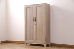 中古　イタリア家具　arflex(アルフレックス)　COMPOSER(コンポーザー)　シンプルなデザインでお部屋に馴染みやすいキャビネット(サイドボード、サイドキャビネット、収納棚、戸棚)(R-061531)