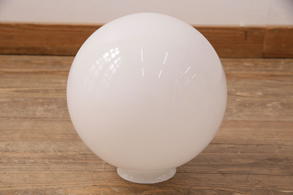 アンティーク照明　シンプルなデザインが取り入れやすい球体型の天井照明(吊り下げ照明、ペンダントライト)(R-050101)