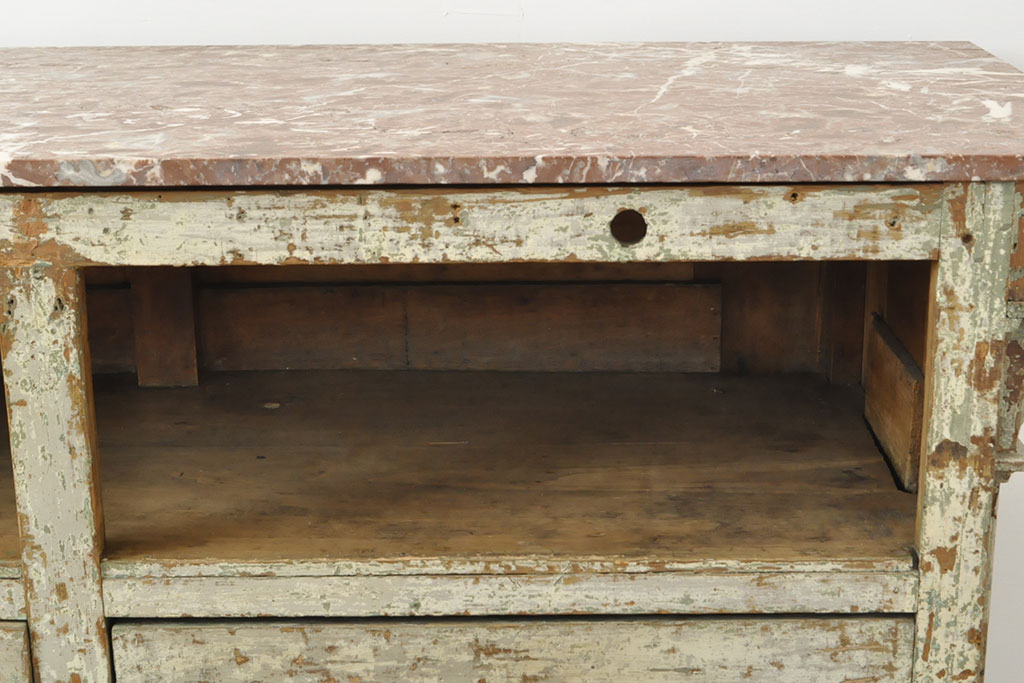 フランスアンティーク　大理石天板　歴史を感じさせるデザインと雰囲気が味わい深いシャビーなカウンターテーブル(コンソールテーブル、引き出し、作業台)(R-052844)